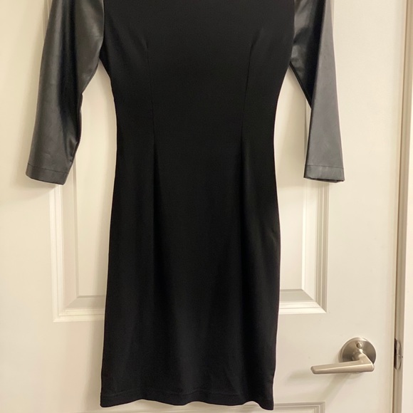 GUESS dress - XS - Picture 3 of 4